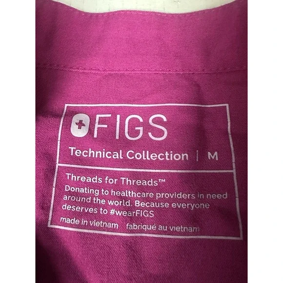 Rafaela scrub top - Picture 2 of 4